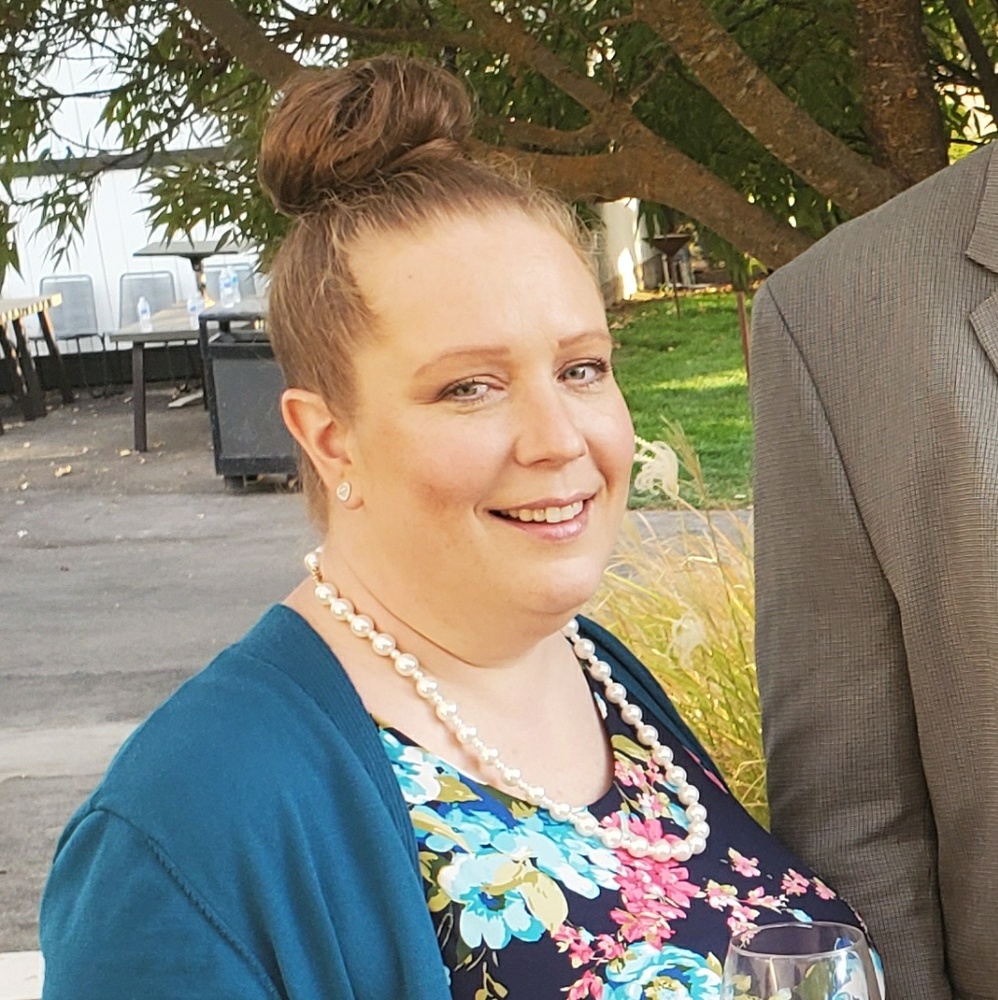 Meet your Posher, Amanda